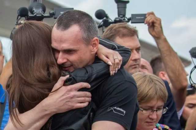 Сенцов и Кольченко анонсировали первую пресс-конференцию