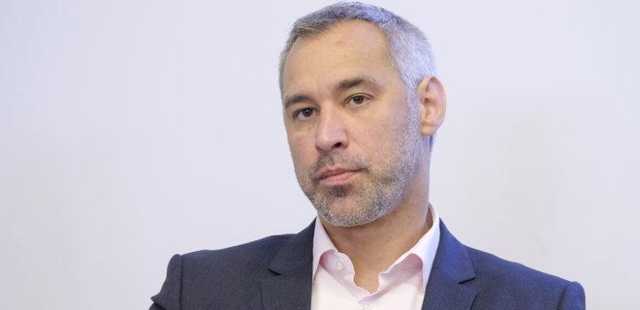 Рябошапка готовит представления на снятие неприкосновенности с депутатов новой Рады