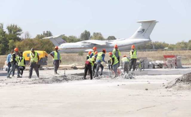 «Что с графиком?»: названа дата, когда откроют аэропорт в Запорожье