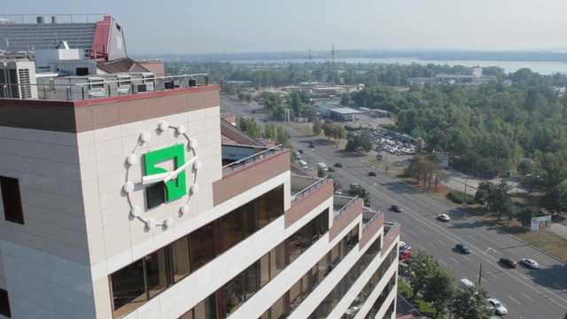 «Прийшли невідомі зі зброєю»: керівництво ПриватБанку прокоментувало події довкола фінустанови