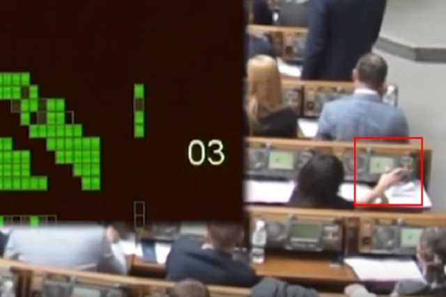 На кнопкодавстве погорел еще один нардеп от Зеленского