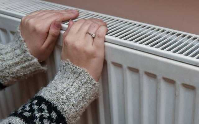 “Нафтогаз” заявив про можливу затримку опалювального сезону через борги