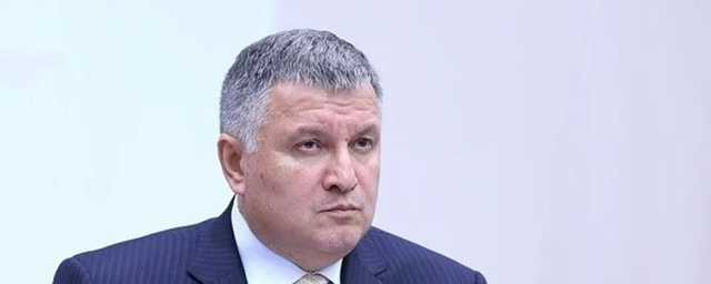 Аваков на фоне слухов об отставке сделал твит и получил волну гнева