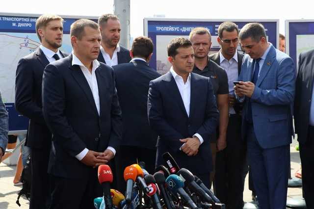 Зеленский проверил мост в Днепре и подвел итоги