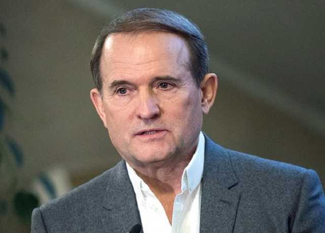 Нардеп Виктор Медведчук получил 2 млн от “Абсолютбанка”