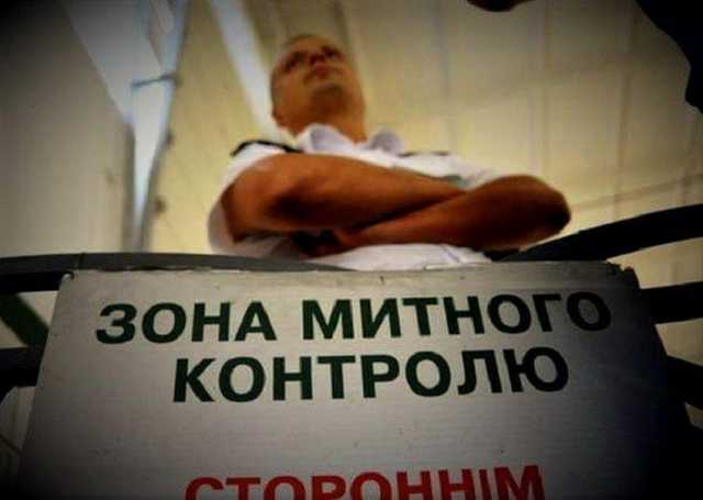 Таможенные войны: как контрабанда влияет на легальный бизнес