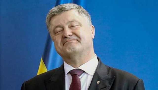 Порошенко назвал местью поджог дома Гонтаревой