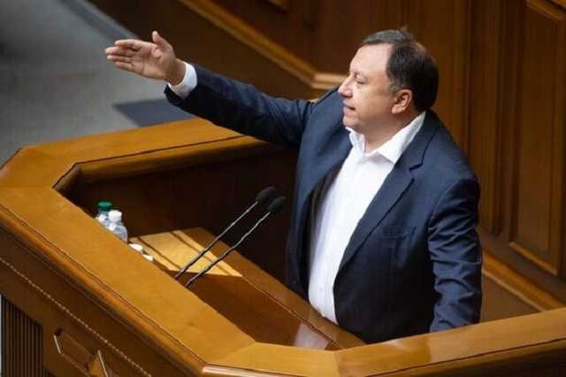 "Деньги в распоряжении президента": в "ЕС" обратились к Зеленскому из-за финансирования образования