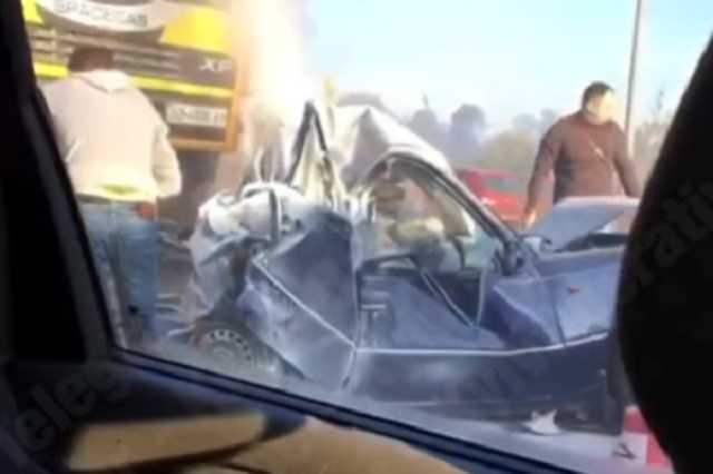 Под Киевом в ДТП попал почти десяток авто: видео жесткого столкновения