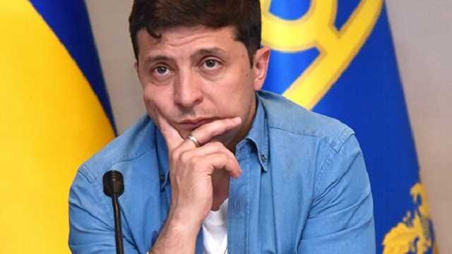 Зеленский устал: друг президента сделал признание