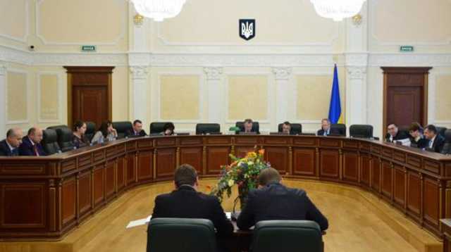 Уволен киевский судья-взяточник