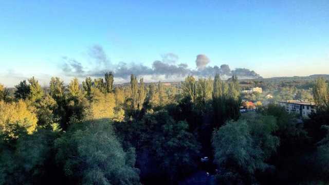 Волонтеры назвали причастных к организации подрыва склада боеприпасов боевиков в Донецке