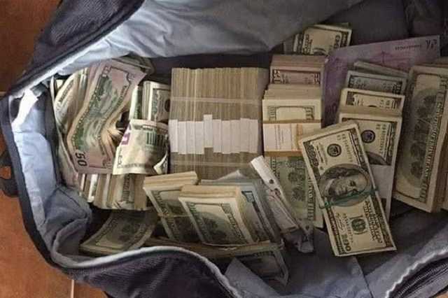 В аэропорту Борисполь нашли сумку с большой суммой денег