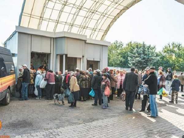 Будни гетто: в сеть попали шокирующие фото из Донецка