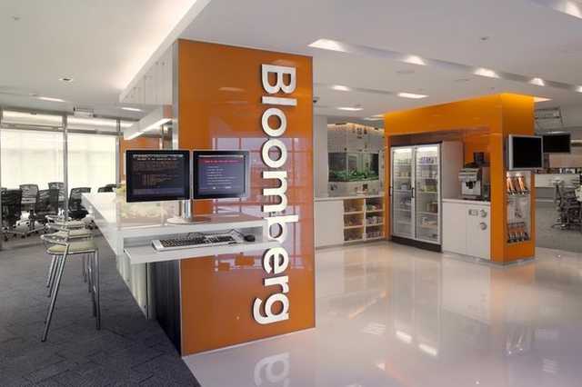 Украинские долги начали продавать через Bloomberg и ждут Reuters