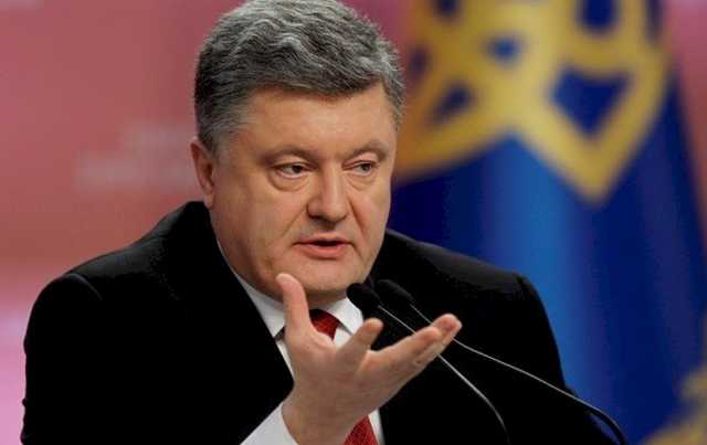 Порошенко побывал на допросе в САП