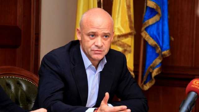 Шесть друзей Труханова: как изменились их доходы за каденцию?