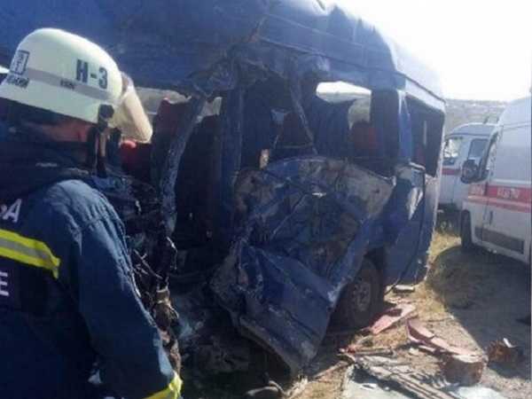 Смертельное ДТП под Одессой: появилось видео столкновения фуры с маршруткой
