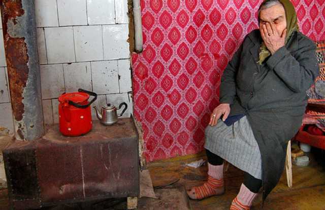 40% россиян пребывают за чертой бедности — опрос «Левада-центра»