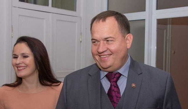 Интимная жизнь политической элиты "ДНР": "грязныее слухи" не врут?