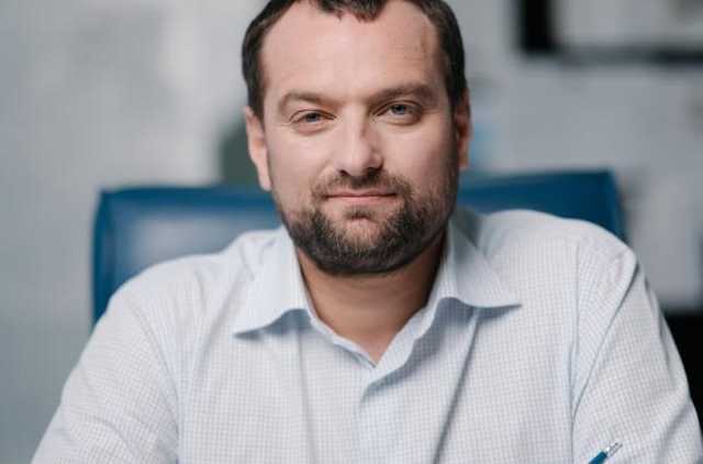 Судимый девелопер-аферист Андрей Ваврыш зачищает интернет от упоминаний о своих преступлениях