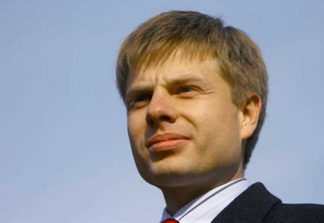 Связанная с нардепом Гончаренко компания выкупает помещения в центре Одессы по заниженной цене