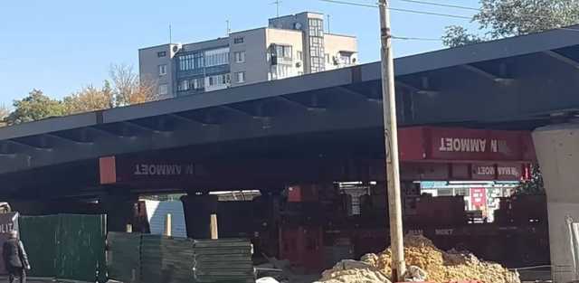 Строительство Шулявского моста остановлено