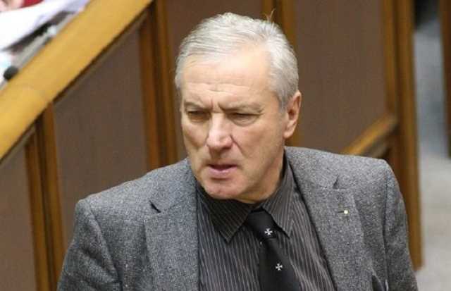 Брат Ющенко попал в скандал с диссертацией