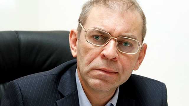 «Мы мстим за наглую, плешивую и тупую морду». Портнов ответил Пашинскому