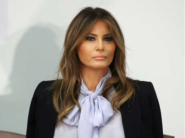 Меланью Трамп поймали на лжи о владении языками — The Daily Express