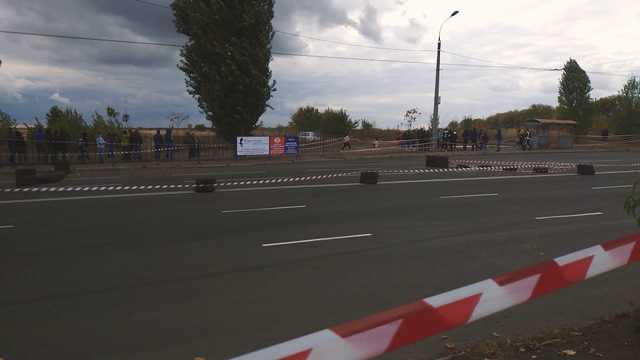 В Черкассах на уличных автогонках машина сбила зрителя