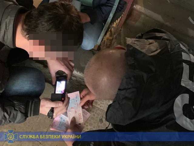 В Харькове чиновница наживалась на переселенцах