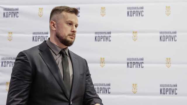 Билецкий ответил на обвинения в подыгрывании Порошенко