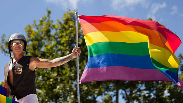 В Уганде один из министров хочет вернуть смертную казнь за гомосексуализм