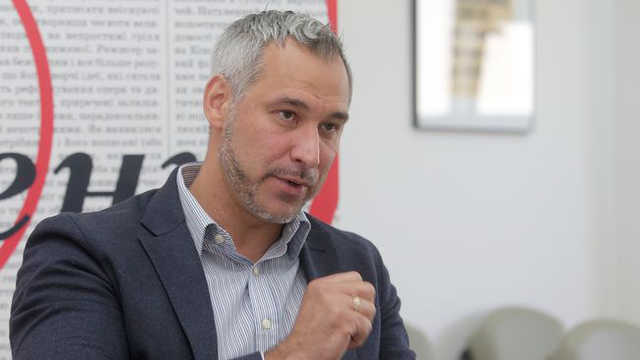 Рябошапка нарушил правила декларирования, покупая новую машину. Активисты подали жалобу в НАПК