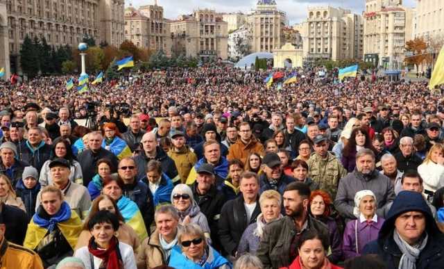 Не приведет ли Майдан 14 октября к обвалу гривны