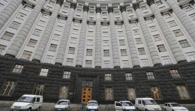 Павел Вернивский: “Госчиновники не имеют навыков продаж и настойчивости”