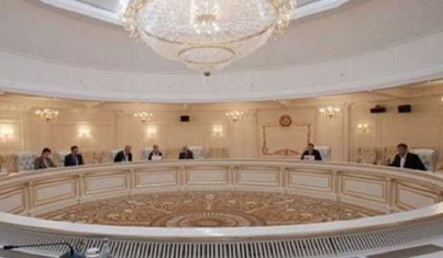 «Странно и непоследовательно»: у Путина ответили на призыв Украины о роспуске «Л/ДНР»