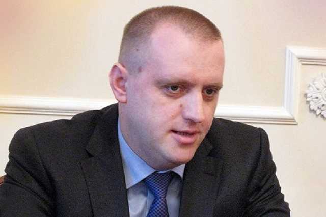 "Президент утратил контроль в своей команде": политолог призвал лишить неприкосновенности нардепа-решалу Медяника