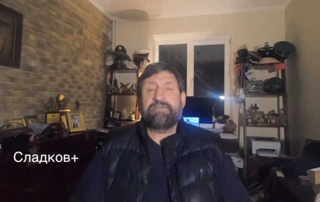 «Используйте социальный лифт»: пропагандист РФ записал видеообращение к мужчинам ОРДЛО