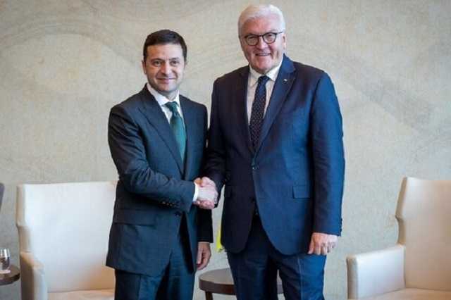 "Ваша фамилия популярнее": Зеленский "отвесил" шутку Штайнмайеру