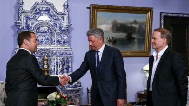 Медведчук и Бойко в Москве предложили «Единой России» дружить партиями