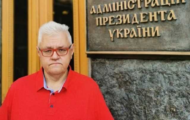 "Ватное чучело!" Роман Бурко обрушился на Сивохо из-за пенсий для жителей ОРДЛО