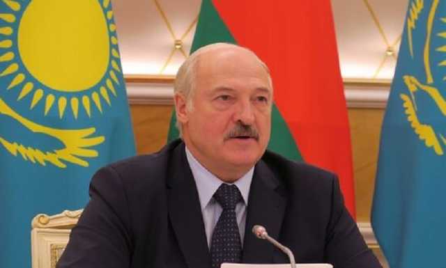 "Не наша война": Лукашенко публично открестился от "Великой отечественной"