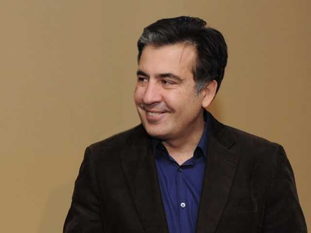 По 700 евро за бутылку: Экс-президент Грузии Саакашвили продает свое вино