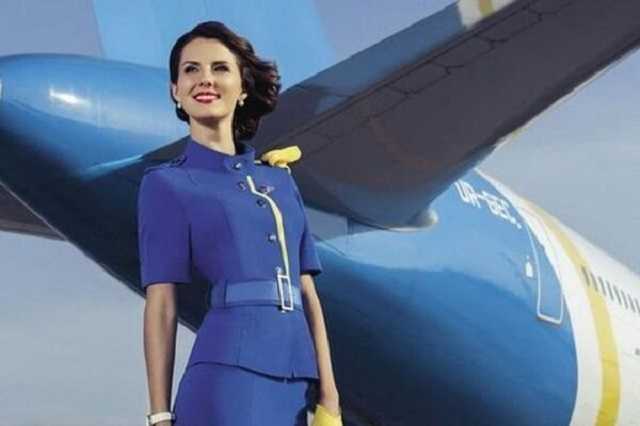 "Побелел и перестал дышать!" Бортпроводники МАУ героически спасли иностранца и восхитили сеть