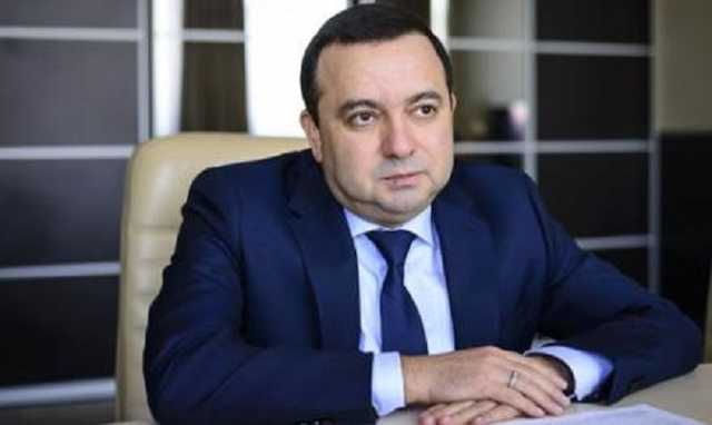 Піар за корупційні кошти відкриє шлях до міністерського крісла?