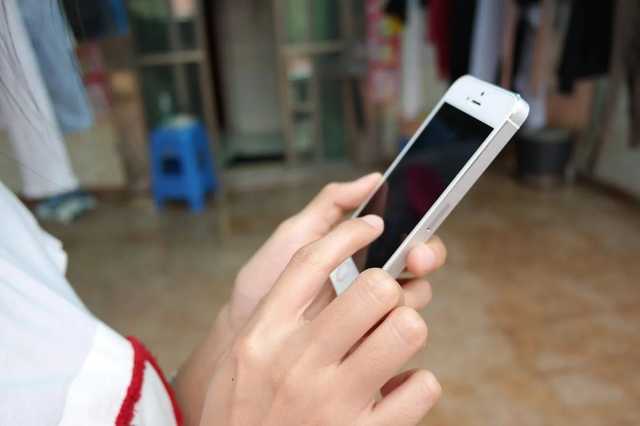 Аpple предупредила владельцев iPhone 5, что они могут остаться без интернета