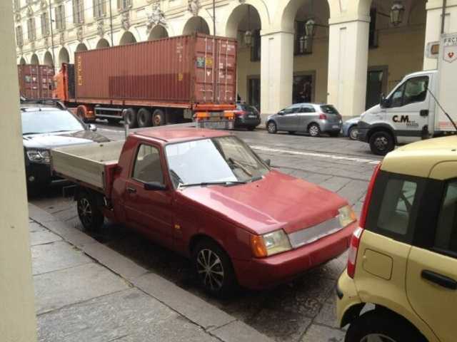 ЗАЗ Таврия была замечена на дорогах Италии: опубликованы фото