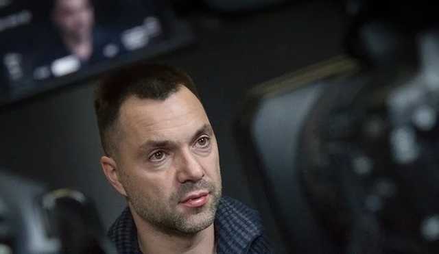 Арестович поддержал Марусю Звиробий и сделал ей комплимент